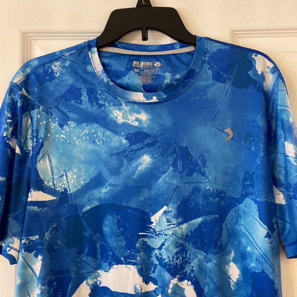 Reel Legends Man Shirt size M BNWOT length 28” pit to pit 40” perfect for summer - Picture 4 of 8